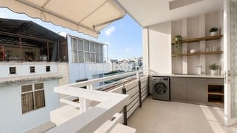CHO THUÊ 2PN 40M2 BAN CÔNG - FULL NỘI THẤT SÁT ĐẠI HỌC BÁCH KHOA