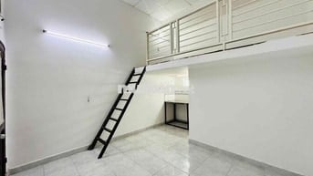Cho Thuê Phòng Gác Giá Rẻ Mới Gần Luỹ Bán Bích - ĐH Văn Hiến - Đầm Sen