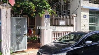 Cho thuê nhà nguyên căn  Nguyễn Hữu Cảnh