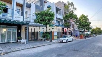 CHỦ GỬI CHO THUÊ NHÀ TRỆT 2 LẦU ĐƯỜNG D4 KDC HỒNG LOAN