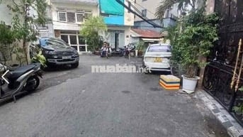 Nguyên căn hẻm xe hơi Lê Văn Sỹ Q3 gần Trường Đoàn Thị Điểm 3Pn