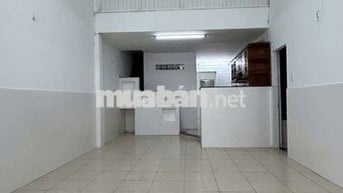cho thuê nhà nguyên căn mới 4,2x20m 3pn hẻm xe tải 13tr 