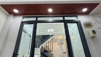 Bán nhà 4mx9m trệt lầu 2 phòng ngủ sát Chợ Nhị Xuân Hóc Môn 435 Triệu