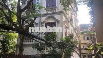 Cho thuê nhà Nguyễn Văn Cừ - Ô tô tránh - 4 PN - Giá 7tr