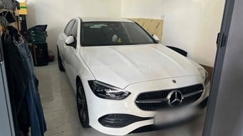Mercedes-Benz C200 Sedan Trắng 15.000 km