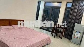 Cho thuê căn hộ Studio ban công Q10 gần ĐH Kinh tế UEH, ĐH Bách Khoa
