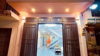 BÁN GẤP Nhà 55m2-Giá 4tỷ -Hồ Biểu Chánh Phú Nhuận-Có sổ riêng 