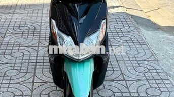 Yamaha Luvias 125 Xanh ngọc, Đen