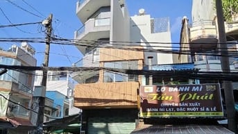 CĂN 1: BÁN NHÀ MT LẠC LONG QUÂN, P.10, Q.11, 7.5 TỶ.