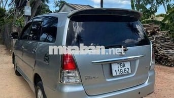 Toyota Innova Số sàn Bạc Xe gia đình