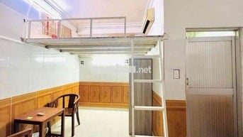 Phòng Trọ Sinh Viên Sau Lưng Công Viên Phần Mềm Quang Trung