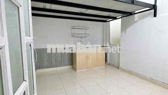 Phòng gần Chợ Tân Hương cho sinh viên Văn Hiến, Công Thương