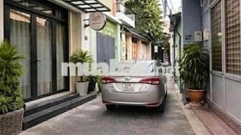 Cho thuê kiệt oto Lý Tự Trọng -Hải Châu 4 P/ngủ,4wc full nội thất