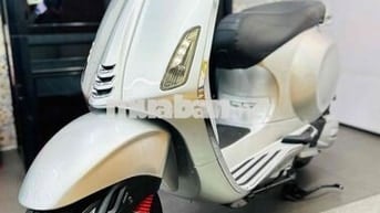 Piaggio Vespa Sprint 125 2022 Bạc