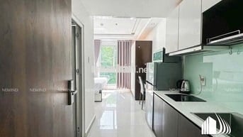 Studio cửa sổ lớn-Full nội thất-máy giặt riêng-Hàng xóm Landmark81-Q1