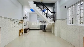 Nhà Nguyên Căn Đường Lý Chiêu Hoàng - 2PN 3WC - 4x11m - Sẵn Nội Thất