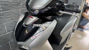Honda SH125 2022 Bạc nhám 12.000km