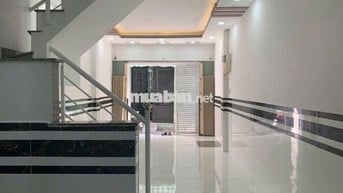 Nhà nguyên căn 1 trệt 1 lầu 2PN 2WC hẻm 102 Lê Văn Thọ giá 8 triệu
