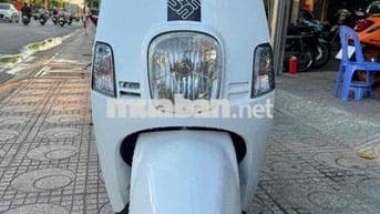 Yamaha Cuxi Trắng Tím