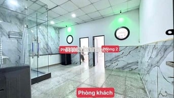 Nguyên lầu 1 -90m2-2Pn + ban công- nhà mặt tiền