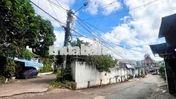 CHO THUÊ MẶT BẰNG – GÓC 2 MẶT TIỀN MŨI TÀU  – MẶT TIỀN SỐ 79 NGUYỄN DU