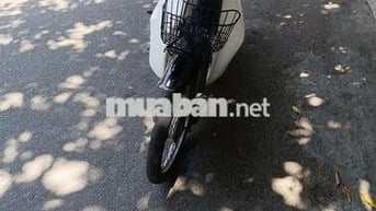 Honda Cub 50 50cc Trắng Cổ điển