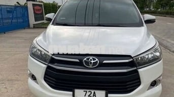 Toyota Innova 7 chỗ Trắng