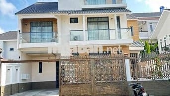 CHO THUÊ NHÀ BIỆT THỰ KHU DÂN CƯ NAM LONG