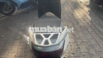 Honda SCR Trắng