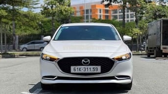 Mazda 3 Luxury 2023 16000 km Trắng