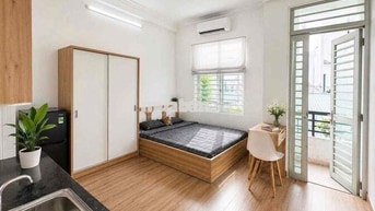 Phòng trọ mới ngay Ngã 4 Hàng Xanh - Siêu thoáng