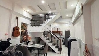 Nhà bán 2 tầng Dương Bá Trạc P2. Q8 (SHR - Hoàn Công Đủ )