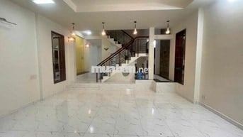 CHO THUÊ NHÀ PHÓI TÂN QUY ĐÔNG QUẬN 7 4PN 5WC 30 TRIỆU/ THÁNG