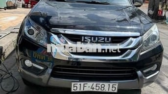 Isuzu MUX 2.5 MT 2017 Đen 100000 km