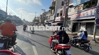 chủ gấp bán-Cuối lê trọng tấn- -hxh thông-dt :4x20 2 tầng - giá