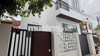 CHÍNH CHỦ CHÀO BÁN NHÀ 2 TẦNG PHƯỜNG CẨM LỆ
