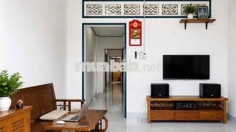 Nhà đường 17 Linh Trung ngay ga Metro, gần ĐH Nông Lâmc 2PN 1WC mới