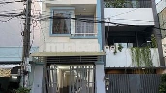 nhà thuê đẹp, mặt tiền đường cách mạng, tân phú