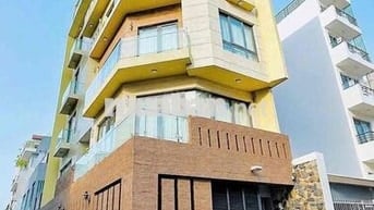 cho thuê nhà tại Đặng Văn Ngữ, Phú Nhuận 1 trệt 3 lầu + sân thượng