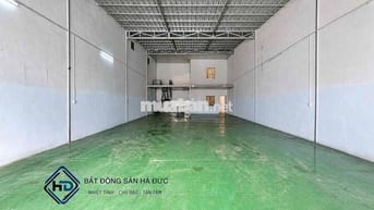 Xưởng 10x25 mặt tiền đường nhựa cách Lê Thị Riêng 50m
