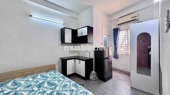 Siêu Rẻ!! Cho Thuê Studio 20m2 Cửa Sổ 2ng2xe Ngay CMT8 CV Lê Thị Riêng
