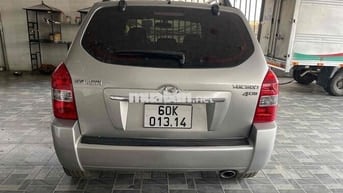 bán hyundai tucson,đời 2009, 2 cầu ,số tự động.