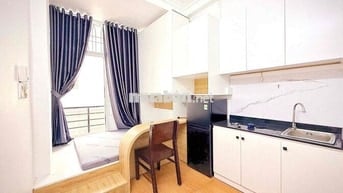 CHO THUÊ STUDIO BAN CÔNG CỬA SỔ FULL NỘI THẤT NGAY TRUNG TÂM QUẬN 1