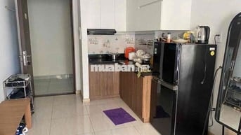 Cho thuê căn 2pn,1wc, ban công Bcons Garden - 5,5triệu, nhiều nội thât