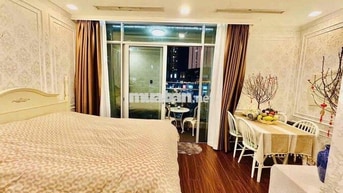 Cho thuê căn 1pn studio giá 16.5 triệu Vinhomes Central Park