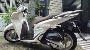 Honda SH 2023 Trắng 11000 km
