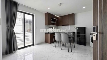 Cho thuê căn hộ cao cấp 1PN - thuận tiên di chuyển giữa các quận