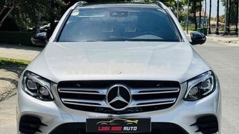 Mercedes-Benz GLC 300 4 Matic 2017 Bạc