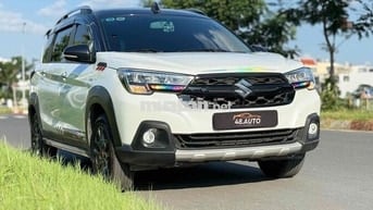 Suzuki XL7 Hybrid 2024 Trắng 2 Tone 18.000 km