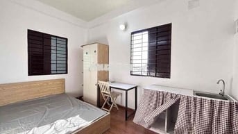 🔥CHO THUÊ STDUIO CỬA SỔ TRỜI NỘI THẤT ĐẦY ĐỦ GẦN HỌC VIỆN HÀNG KHÔNG